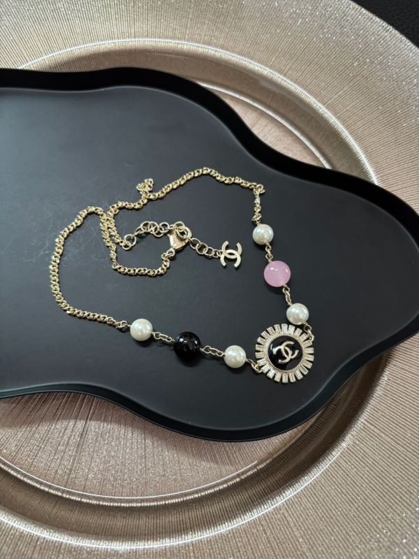 Collana Chanel  lunga 46cm