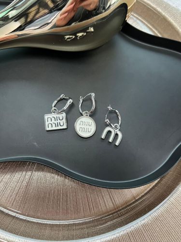 Orecchini Miu Miu