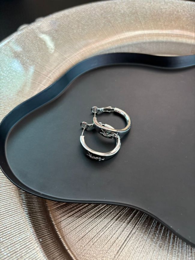 Orecchini YSL
