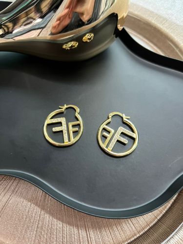 Orecchini Fendi