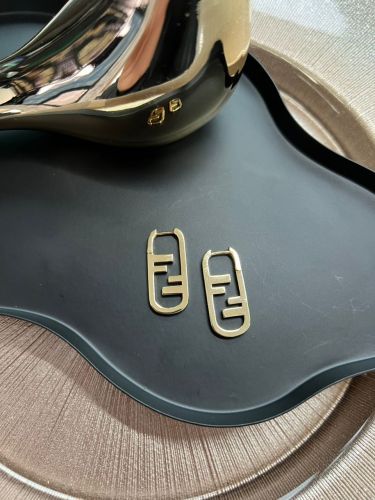 Orecchini Fendi