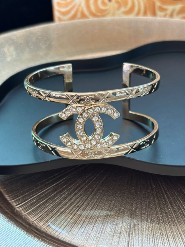 Bracciale Chanel largo 3.5cm