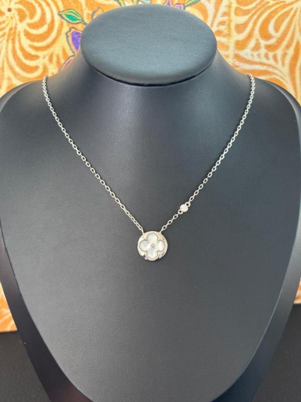 Collana Louis Vuitton lunga 46cm