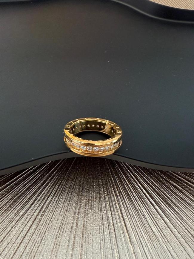 Anello Bvlgari B.Zero - 1 fascia oro con brillantini