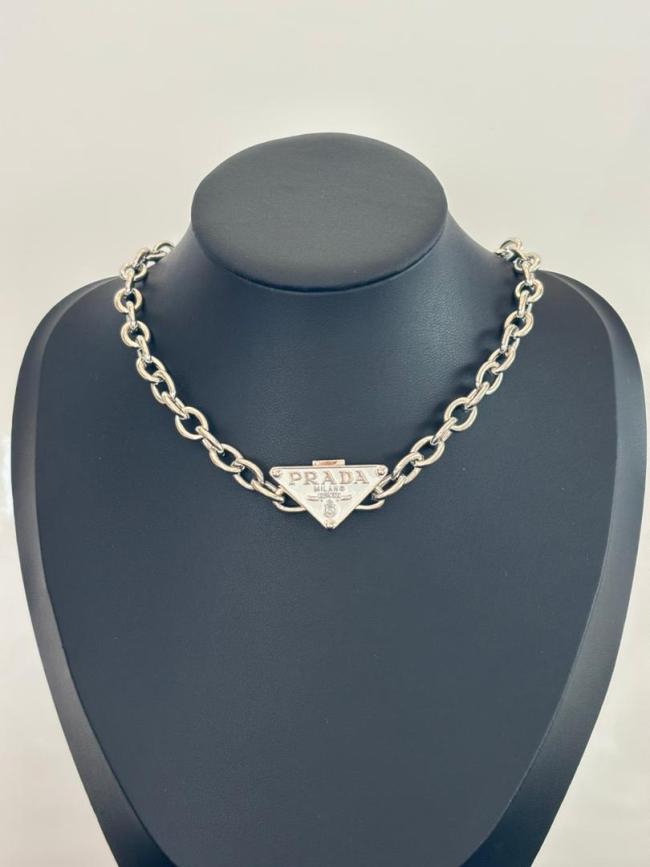 Choker Prada lungo 38cm