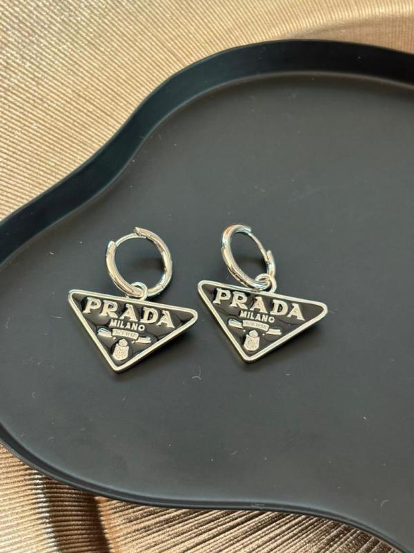 Orecchini Prada