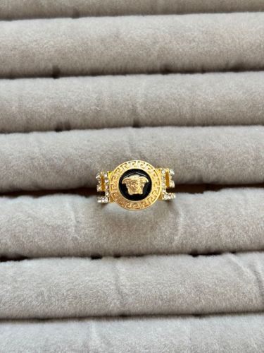 Anello Versace