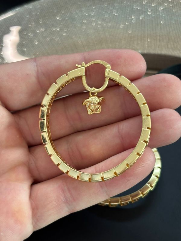 Orecchini Versace