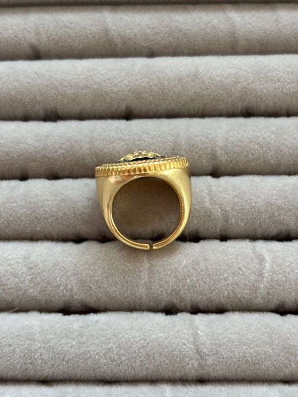 Anello Versace