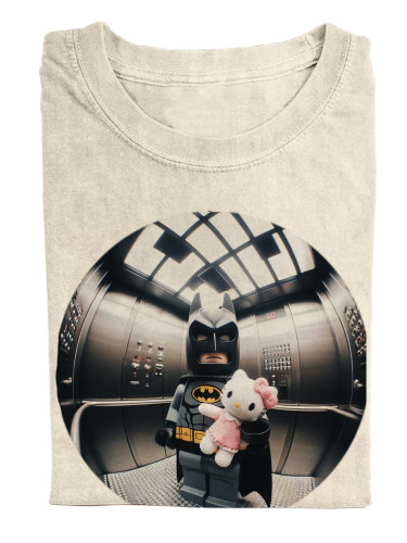 Batman wiht HelloKitty |  Unisex T-SHIRT