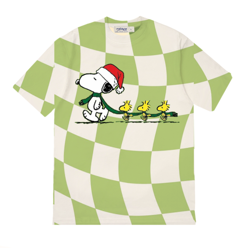 St. Patrick's Day with Peanuts | Unisex T-SHIRT