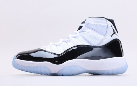 Jordan Air Jordan aj11 low top practical basketball shoes: patent leather material shows more luxurious temperament