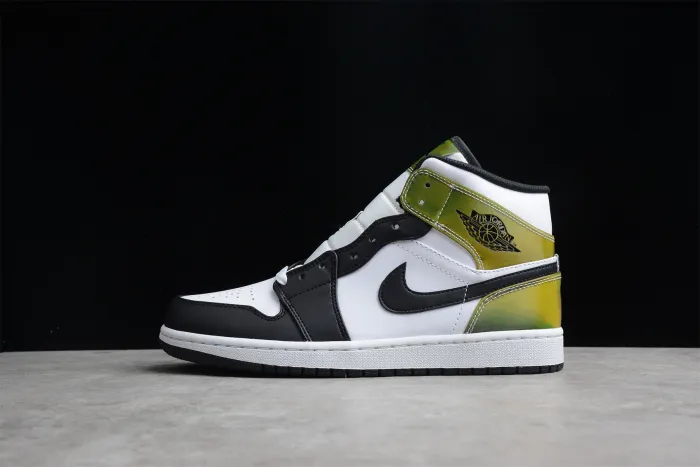 Air Jordan 1 Mid Se Heat Reactive  Dutch Green