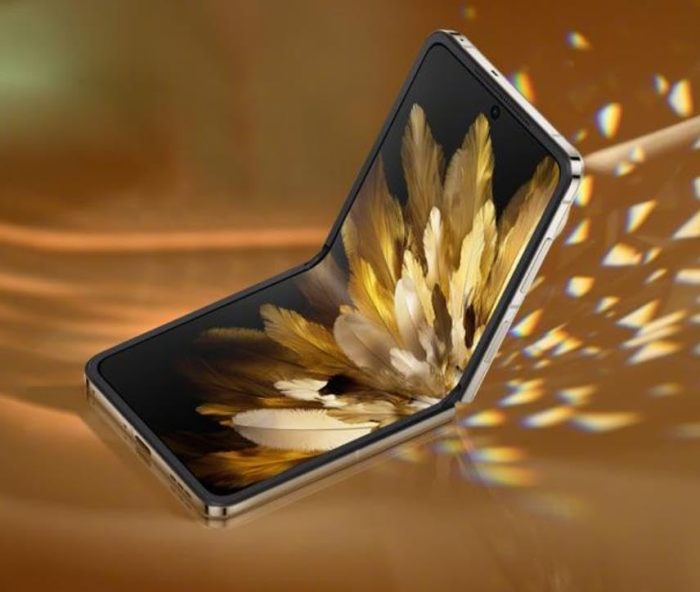 Oppo Find N3 Flip 5G Dual SIM 256GB ROM + 12GB RAM Factory Unlocked (GSM Only | No CDMA - not Compatible with Verizon/Sprint) Smartphone Global Version - Cream Gold