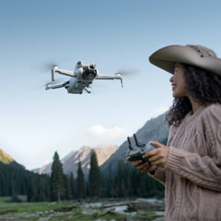 DJI Mini 4 Pro - 4K/60fps HDR True Vertical Shooting | Omnidirectional Obstacle Sensing | ActiveTrack 360° Brand new and