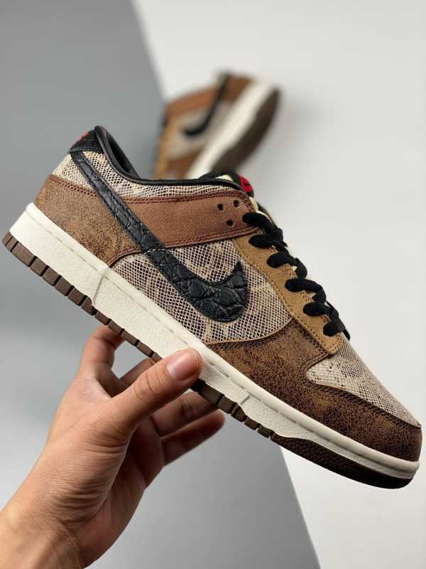 N*ike Dunk Low Premium CO.JP Brown Snakeskin FJ5434-120