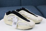 Y*eezy Boost 700 V3 Grey Azael
