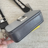 M*ARC J*ACOBS Top Bag 18.5*10.5*6CM