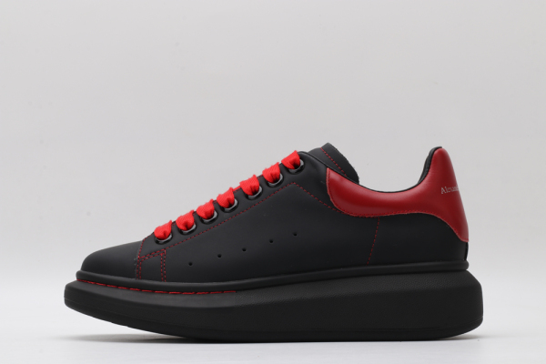 A*exander M*queen Sneaker