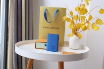 L*ouis V*uitton Top Wallets 7.5*11*1.1CM