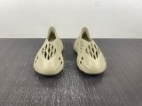 Y*eezy Foam Runner STONE SALT GV6840