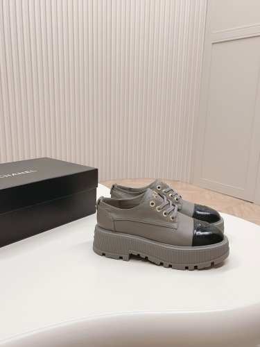 Women C*hanel Top Sneaker