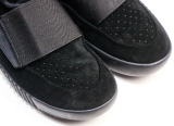 Y*eezy Boost 750 Triple Black