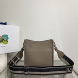 P*rada Top Bag 19*20*6CM