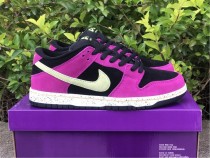 N*ike SB Dunk Low “Red Plum” 6817 501