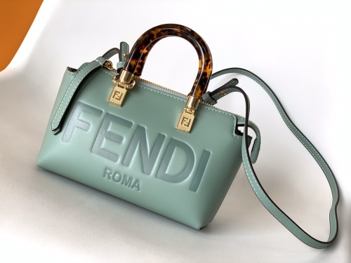 F*endi Bag Top Quality 17*18*8CM