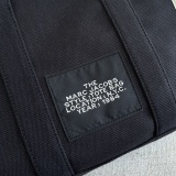 M*ARC J*ACOBS Top Bag 26*22*11CM