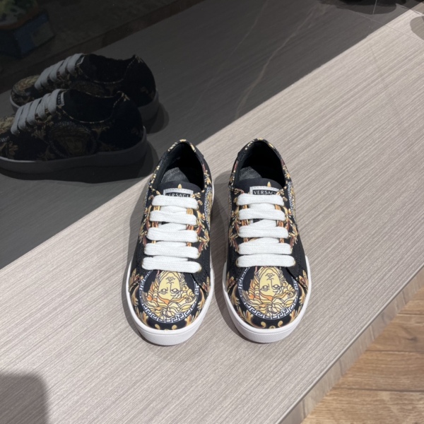 Kids Top Sneakers