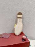 Women L*oro P*iana Top Sandals