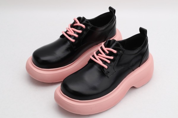 Women D*YMONLATRY Top Sneaker