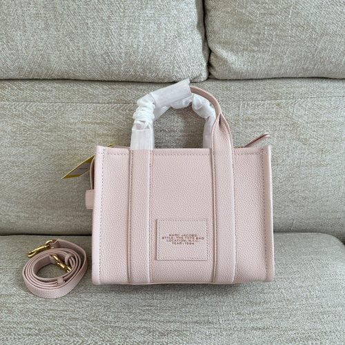 M*ARC J*ACOBS Top Bag 26*20*13CM