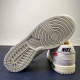 O*ff-W*hite x N*ike Dunk Low