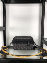 C*oach Top Bag 23*15*6CM