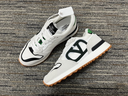Men 𝑉*𝐴𝐿𝐸𝑁𝑇𝐼𝑁𝑂 Top Sneakers