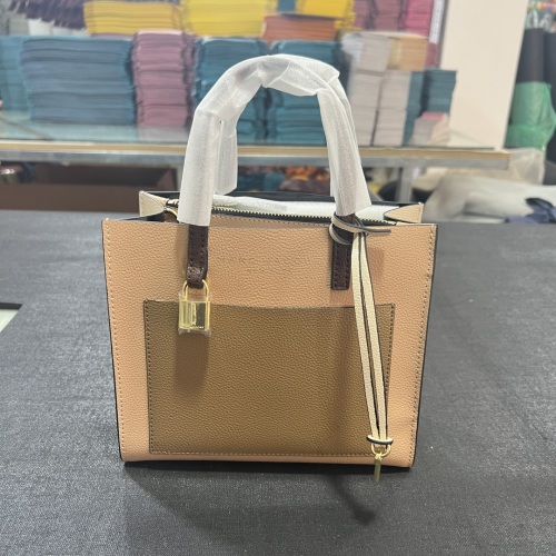 M*ARC J*ACOBS Top Bag 23*20*10CM