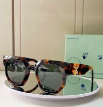 O*ff W*hite Glasses Top