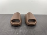 Y*eezy Slide GX6141