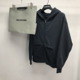 B*alenciaga Top Quality Clothes