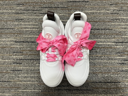 Women L*ouis V*uitton Archlight Top Sneaker