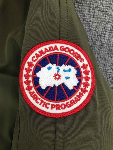 C*anada G*oose Top Quality Clothes