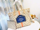 L*ouis V*uitton Top Bag 32*29*17CM