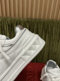 Men Women 𝑉*𝐴𝐿𝐸𝑁𝑇𝐼𝑁𝑂 Top Sneakers