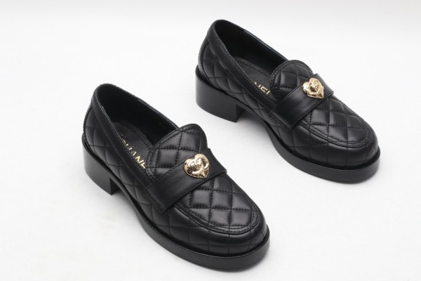 Women C*hanel Top Sneaker