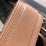 M*ARC J*ACOBS Top Bag 19*12*6CM