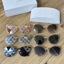 P*rada Glasses Top Quality