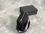 A*lexander W*ang Top Bag 22CM